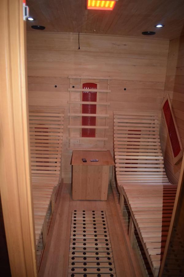 Bouillon - Gite Wellness Dans L Air Du Vent Sensenruth 外观 照片