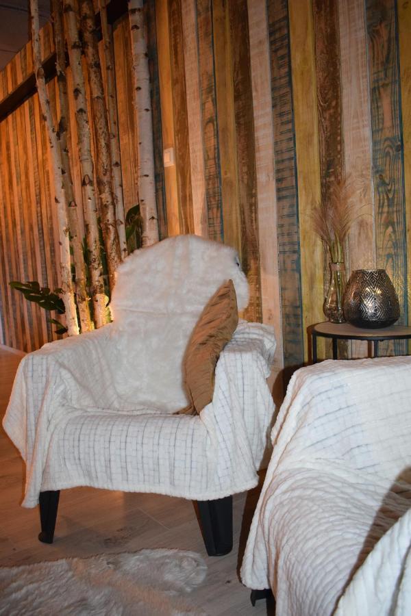Bouillon - Gite Wellness Dans L Air Du Vent Sensenruth 外观 照片